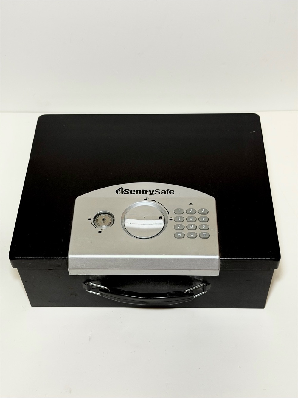 SentrySafe P021E Portable Security Safe Box - 13” x 10” x 5” (As-Is / No Key)